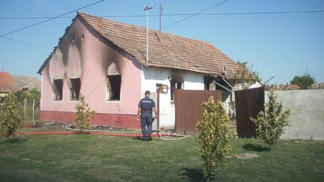U stravičnom požaru izgorjelo troje djece, bili su sami u kući