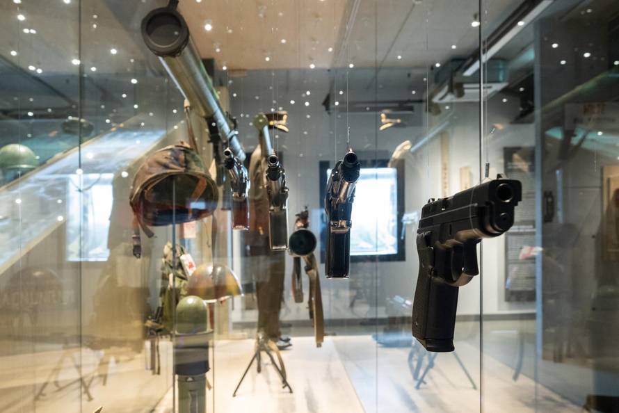 Turanj: Muzej Domovinskog rata Karlovac – Turanj povijesni je muzej o nastanku suvremene Republike Hrvatske i borbi za neovisnost u Domovinskom ratu