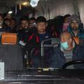 Migranti prebačeni iz Vučjaka, dio ipak smješten u Blažuj