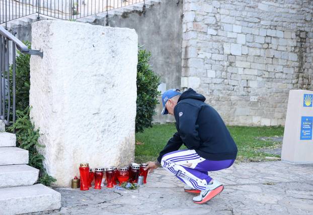 Šibenik je zavijen u crno nakon tragedije na svadbi, ljudi pale svije?e