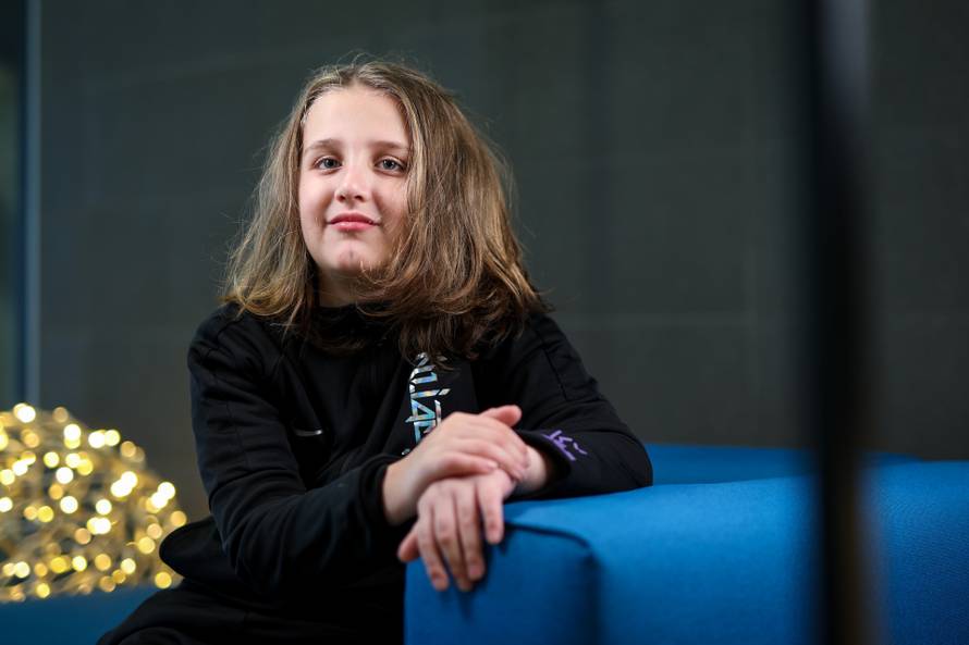 24 SATA Zagreb: Dječak Patrick pušta dugu kosu pa je donira djeci oboljeloj od malignih bolesti