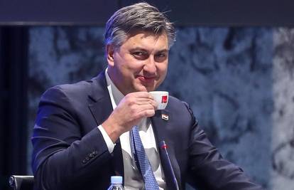 Velika promjena: Vlada više neće ograničavati cijene goriva, evo što će to značiti za vozače