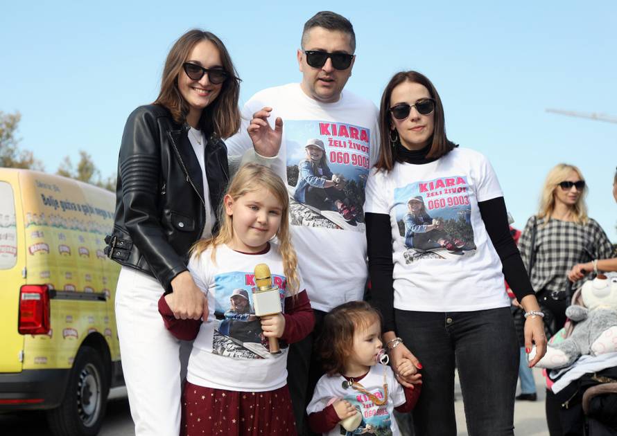 750 bajkera družilo se s Kiarom u Šibeniku: Organizirali su za nju humanitarnu moto vožnju