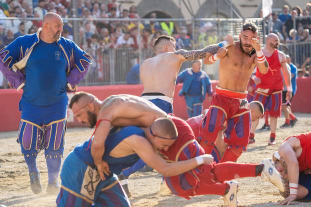 Florence, Final Azzurri Rossi of Calcio Storico Fiorentino In Piazza Santa Croce 8 to 7 for the Rossi