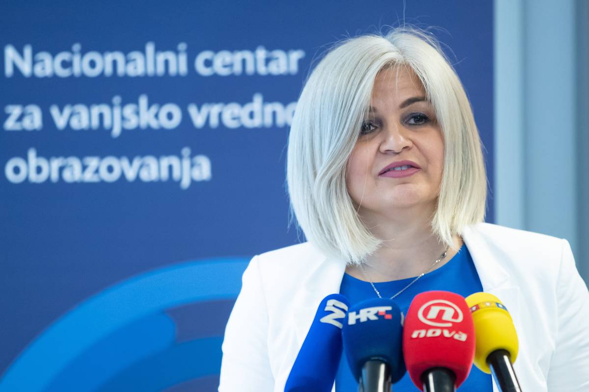 Ravnateljica Katavić: I dalje odbacujem tvrdnje da sam prekršila propise o maturi