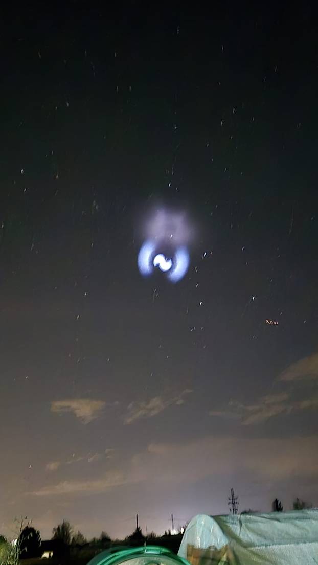 FOTOGALERIJA Wow, kakvi nevjerojatni prizori na nebu! 'Vidjeli smo plavičasto svjetlo'