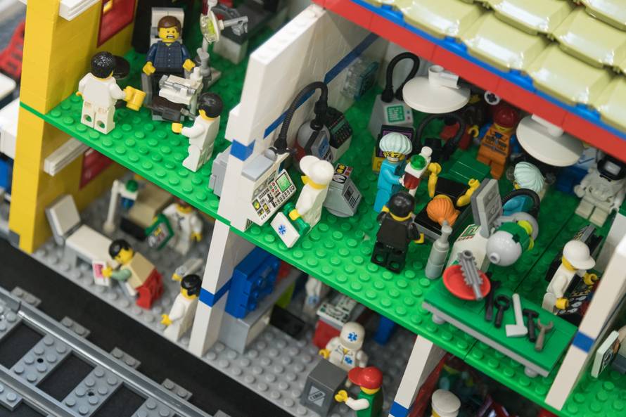 Za jednu kreaciju od 'legića' potrebno je i nekoliko mjeseci