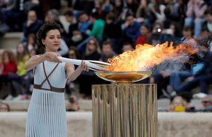 Sto dana prije ZOI olimpijski plamen stigao u Južnu Koreju