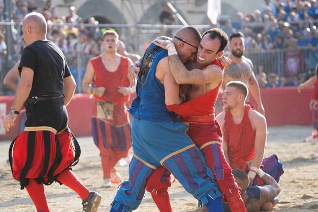 Florence, Final Azzurri Rossi of Calcio Storico Fiorentino In Piazza Santa Croce 8 to 7 for the Rossi