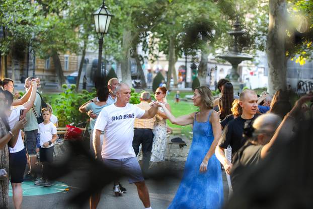 Zagreb: Brojni građani sudjelovali na pPlesnjaku na Zrinjevcu