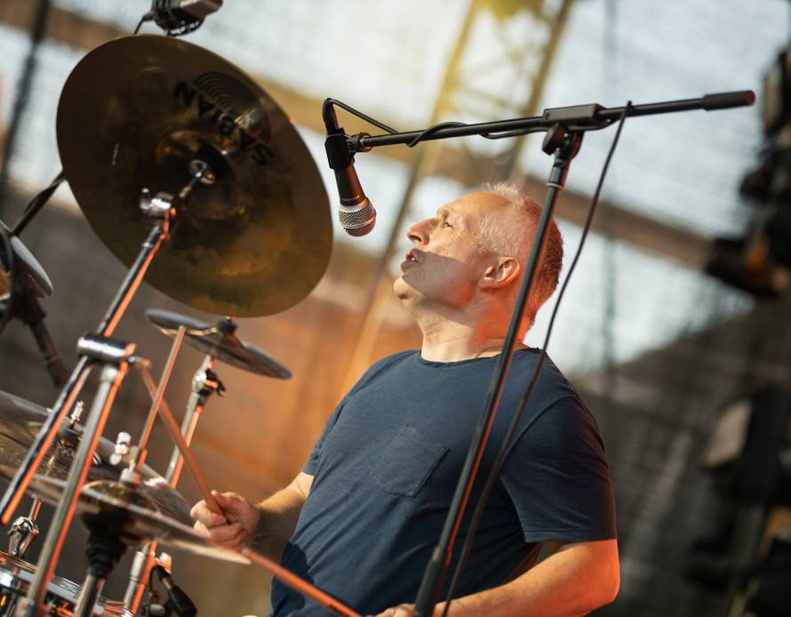 Za prijatelja koji je znao spojiti filozofiju i rock’n’roll - Veli Jože objavljuju 'Pozdrav tebi, Stari'