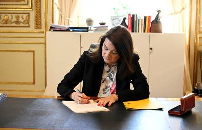 Ministrica je potpisala zahtjev Švedske za članstvo u NATO-u