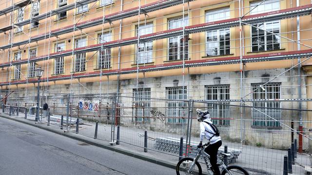 Dio škola u centru Zagreba koje su oštećene u potresu danas nisu otvorile svoja vrata