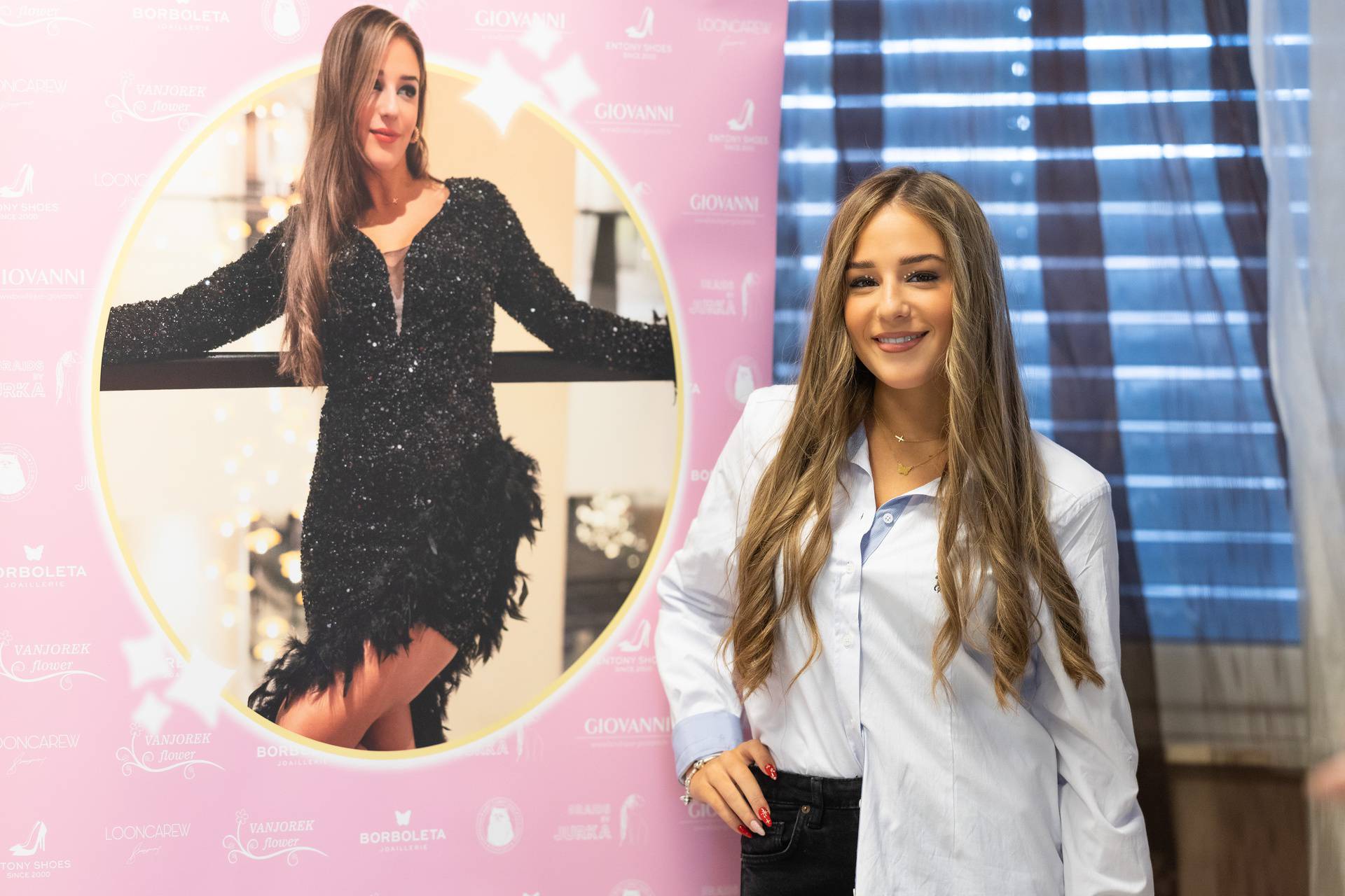 Teen influencerica Ellen objavila novu pjesmu: 'Najviralnija smo obitelj jer nas gura pozitiva...'