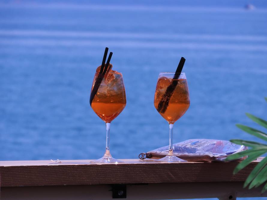 Tražite savršen spoj opuštanja i akcije? Našli ste ga!