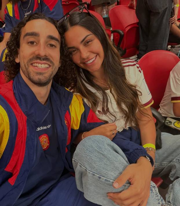 FOTO KAKVE LJEPOTICE! Ima li Španjolska najljepše WAGS-ice? Evo koga ljube Olmo i društvo...