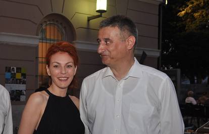 Anu Šarić i Karamarka vjenčao je poznati karizmatik fra Kožul 