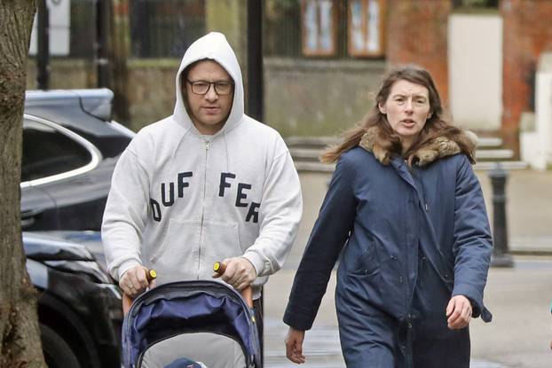 EXCLUSIVE: Jamie Oliver steps out with family as his restaurant empire  hits the headlines