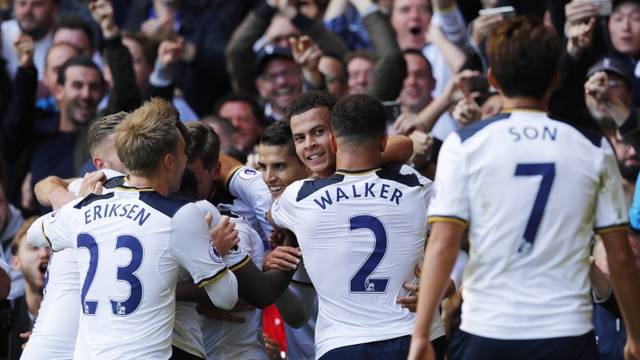 Tottenham Hotspur v Manchester City - Premier League