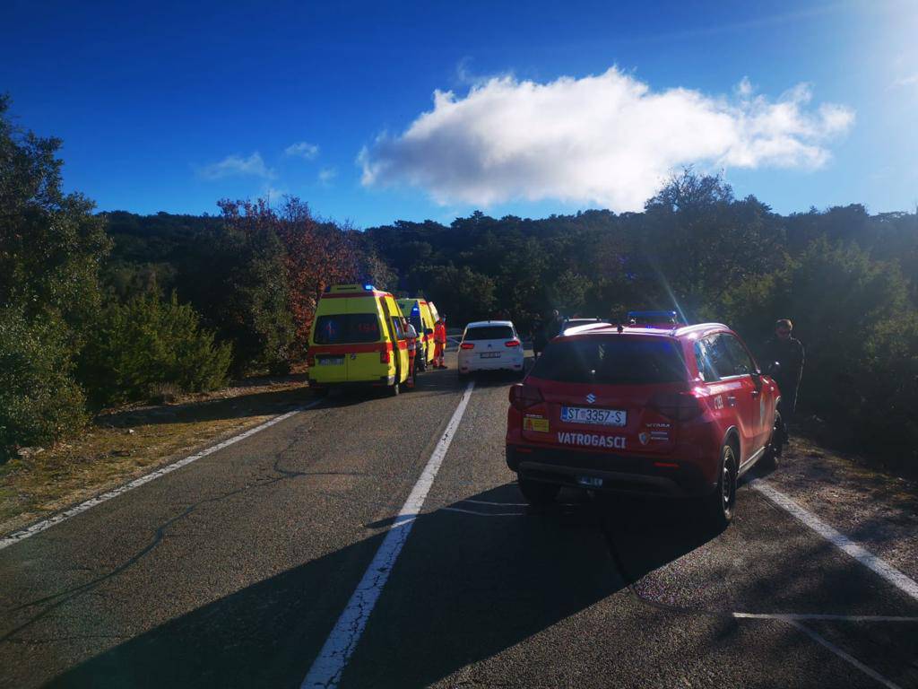 Detalji nesreće na Braču: 'Zaista su imali dosta sreće, iz ovakvog sudara rijetko tko izađe živ'