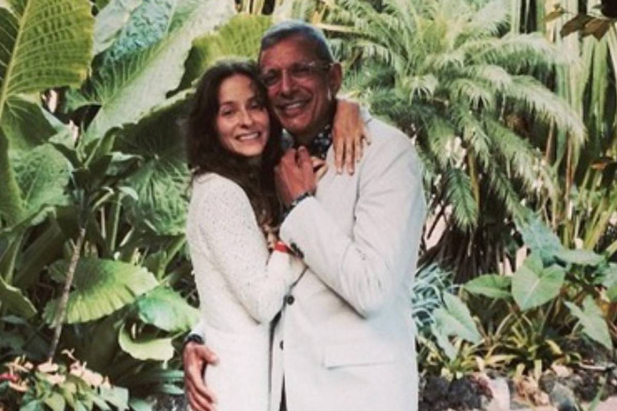 Jeff Goldblum oženio svoju 30 godina mlađu djevojku Emilie