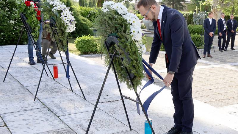 Tomašević na Mirogoju: 'Ovo je dan kada se urušio režim NDH'