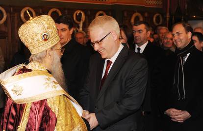 Josipovića i Milanovića je na bogosluženju dočekao pljesak