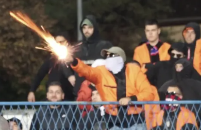 Policija otkrila detalje: Navijač (26) raketama gađao Cibalijine fanove, završio je u pritvoru!
