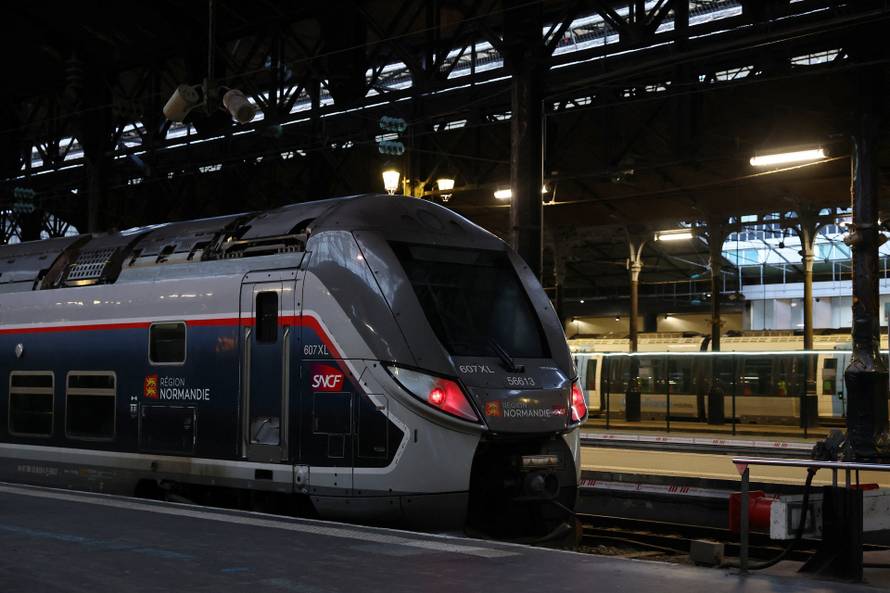 Train traffic disrupted as storm Goretti hits western France