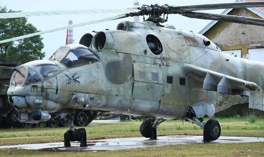 Pogledajte galeriju: Helikopter MI-24V novi je izložak u postavu Domovinskog rata na Barutani