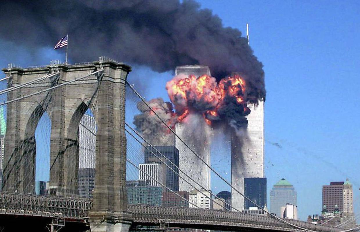 Teorije zavjere o 11. rujnu: To su bili hologrami, a ne avioni...