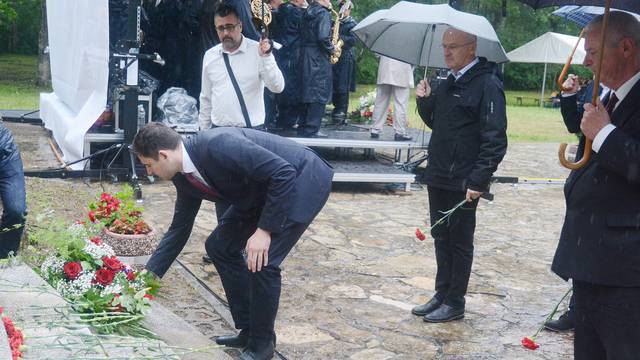 Sisak: U Å¡umi Brezovica proslavljen Dan antifaÅ¡istiÄke borbe