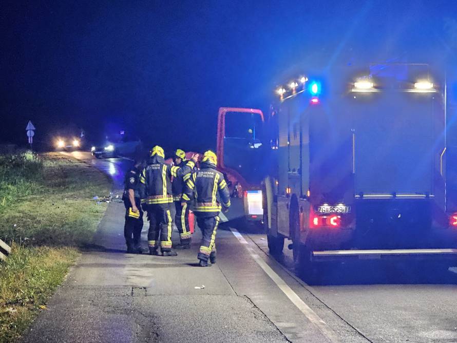 U Čakovcu auto sletio s ceste, umro vozač. U Požegi preminula djevojka (18), troje ozlijeđenih
