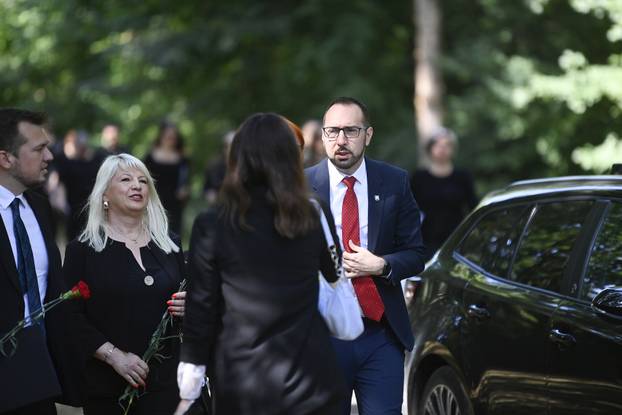 Sisak: Obilježavanje Dana antifašističke borbe u spomen-parku Brezovica