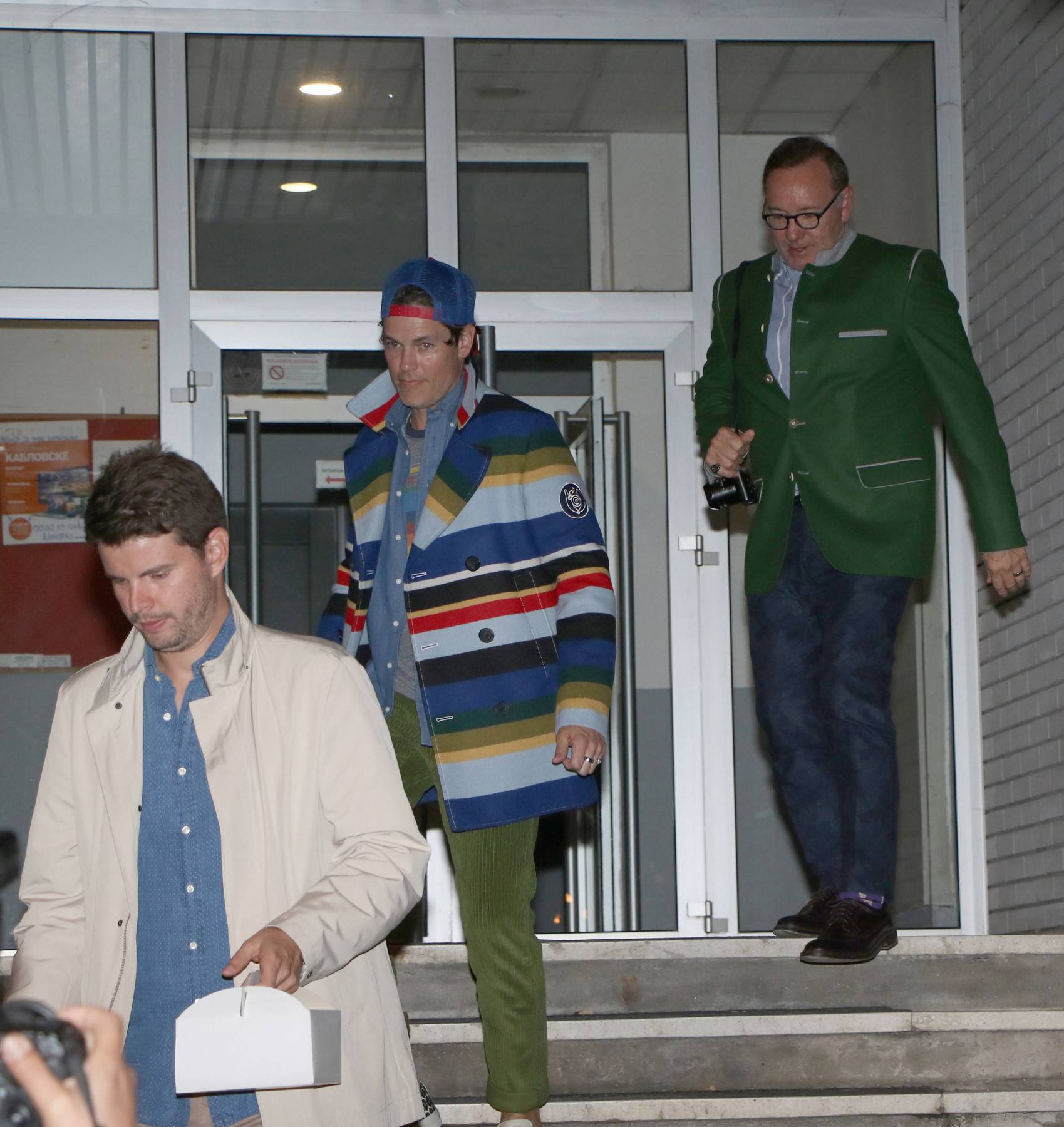 Kevin Spacey leaves Novak Djokovic's restaurant in Belgrade