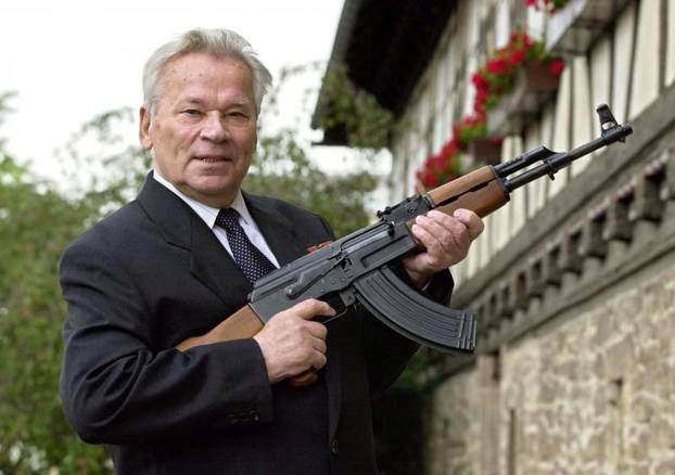 Kalashnikov opens weapon exhibition in Germany