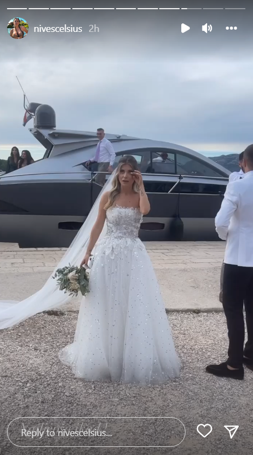 Ecija Ivušić nakon svadbe: 'Prva bračna laž. Ovu ću mu oprostiti'