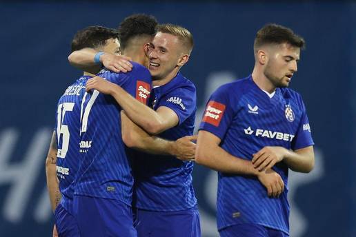 VIDEO Dinamo - Slaven 5-0: Dinamo 'petardom' odgovorio Rijeci! Nastavlja se bitka za HNL