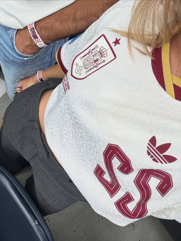 FOTO Braco i seka hit su SP-a! On je strpao Ronalda u džep, a ona ga prati i drži prizemljenim