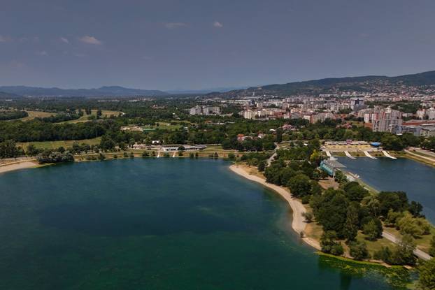 Misteriozna rupa na dnu Jaruna: Što se krije ispod površine omiljenog zagrebačkog jezera? 