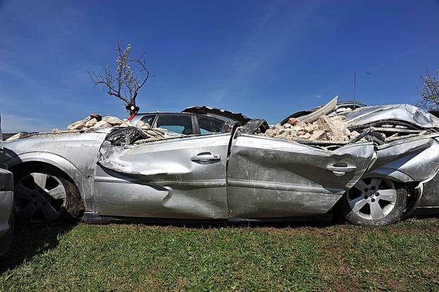 L'Aquila: U potresu poginula 251 osoba, broj i dalje raste