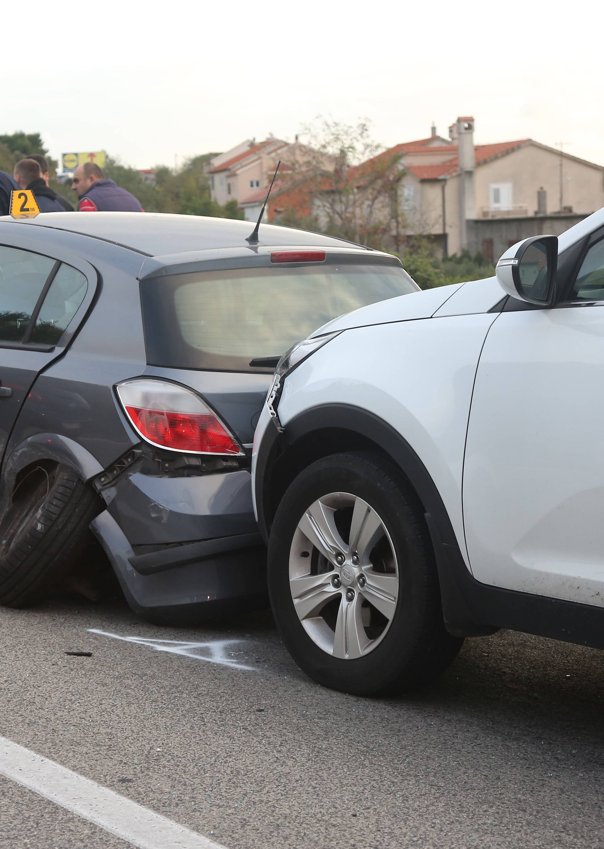 Istražni zatvor vozaču BMW-a, djevojčici je život u opasnosti