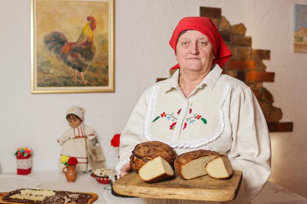 Sveti Križ Začretje: Četiri gospođe snimaju starinske recepte iz zagorskog kraja za društvene mreže