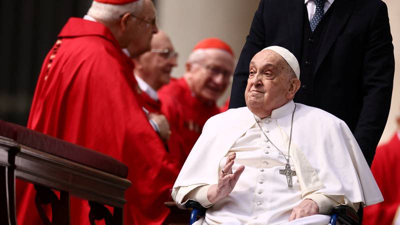 Počelo je! Kladionice već primaju oklade na sljedećeg papu, pogledajte tko je favorit 12 2025 04 13t101302z 505137986 rc2ywdaliy24 rtrmadp 3 religion easter pope palmsunday