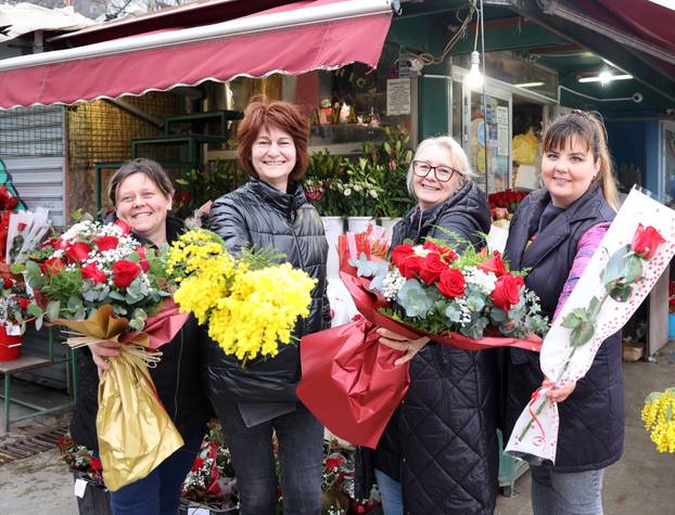 Šibenik: Prodaja cvije?a za Valentinovo