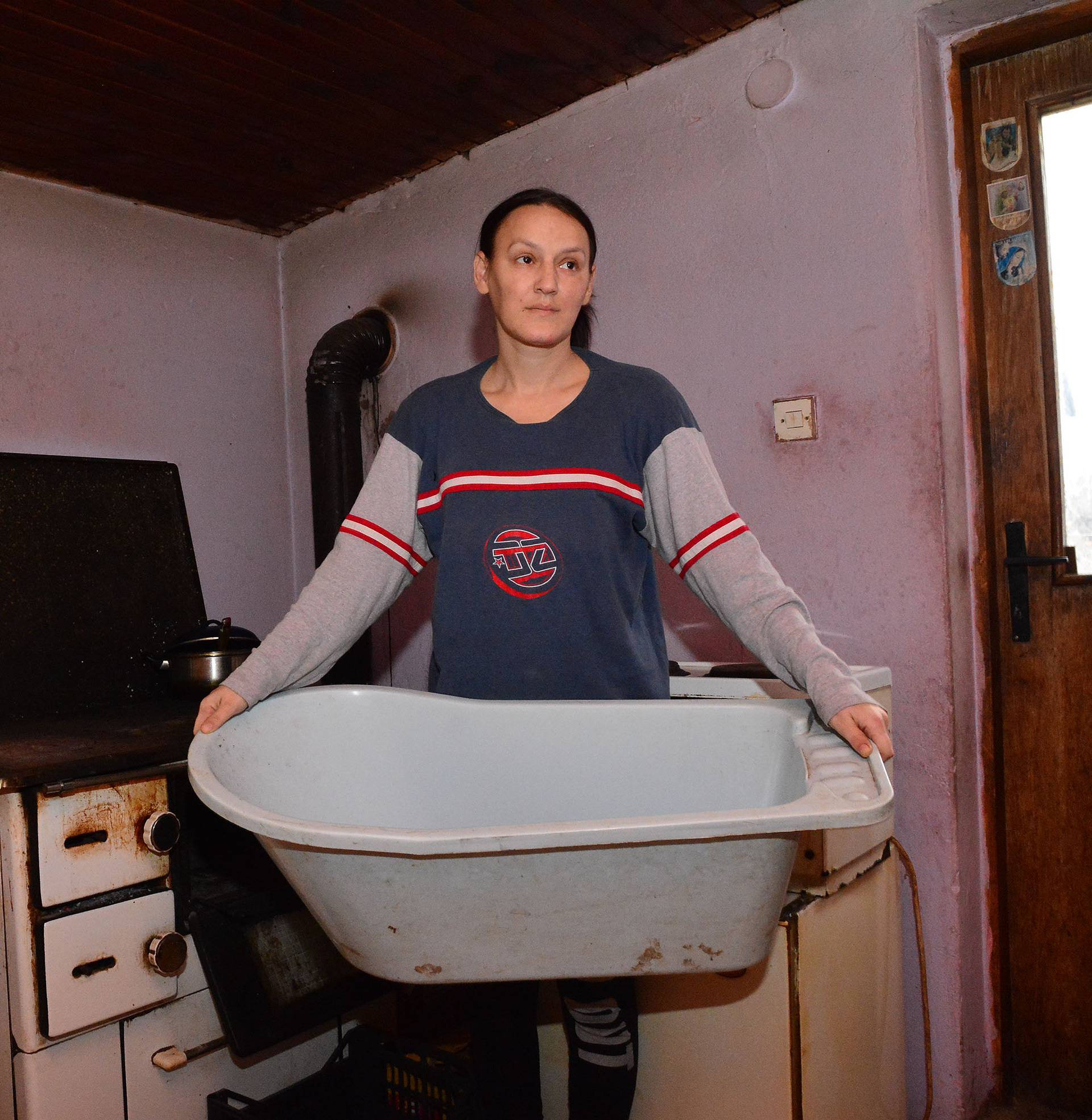 Osmijesi na licu: Peteročlana obitelj Turić dobit će novu kuću