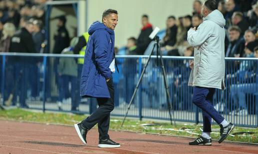 Trener Dinama: Ja sam glavni i prvi krivac!  Kao da smo u grču. Čabraja:  Iznenadili smo 'modre'