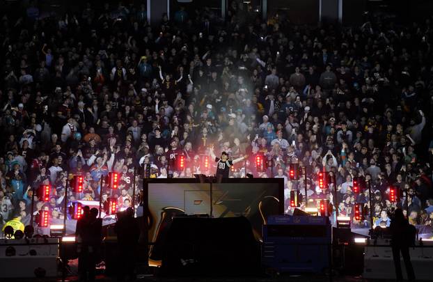 NFL - Miami Dolphins v Washington Commanders