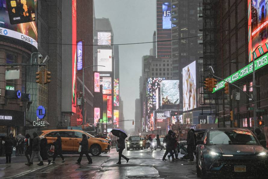 Winter snow storm hits New York City