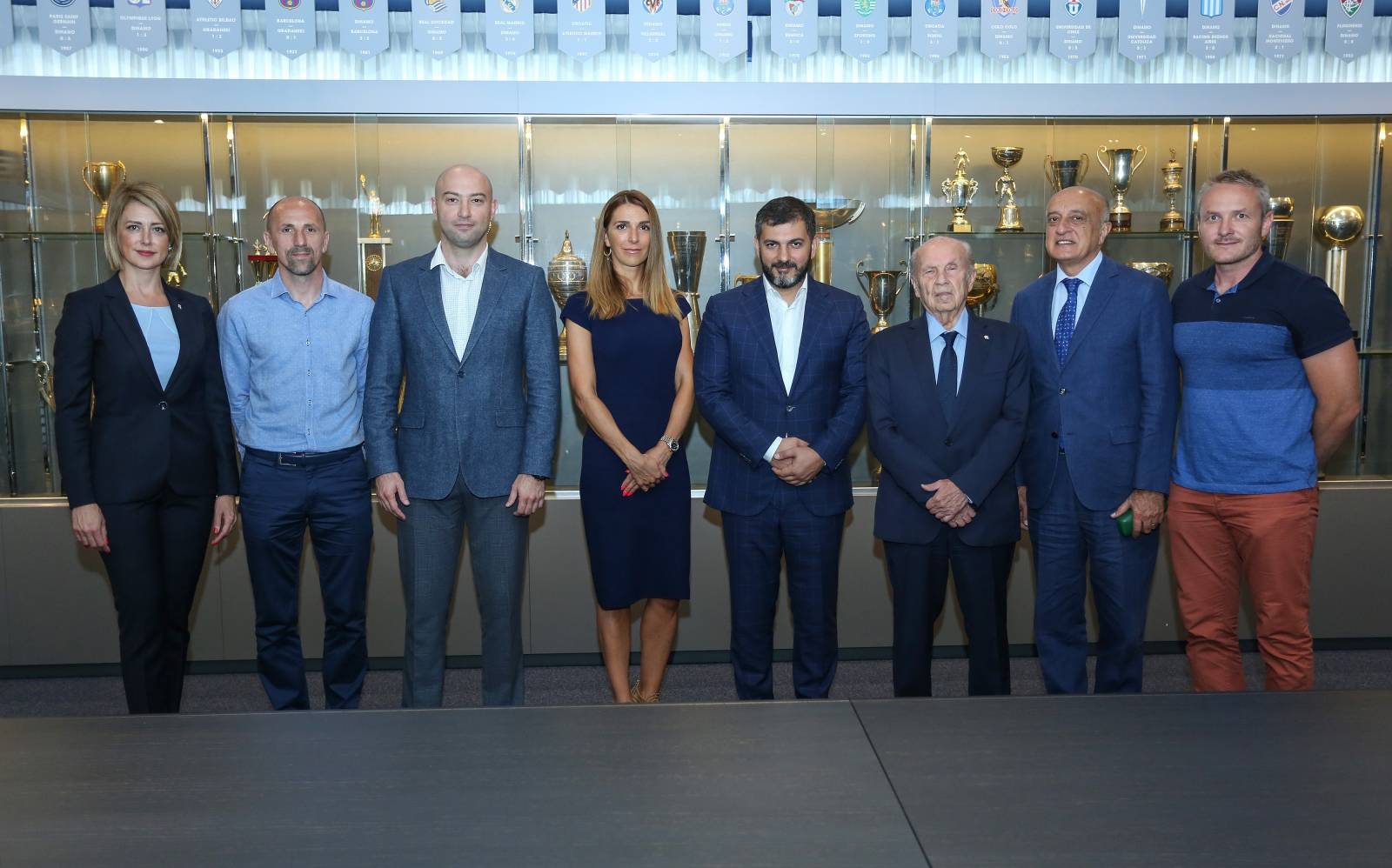 GNK Dinamo potpisao sporazum o suradnji na razini nogometnih Å¡kola s AzerbejdÅ¾anom